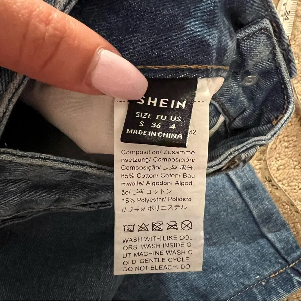 Shein Jean Shorts Size Small US 4